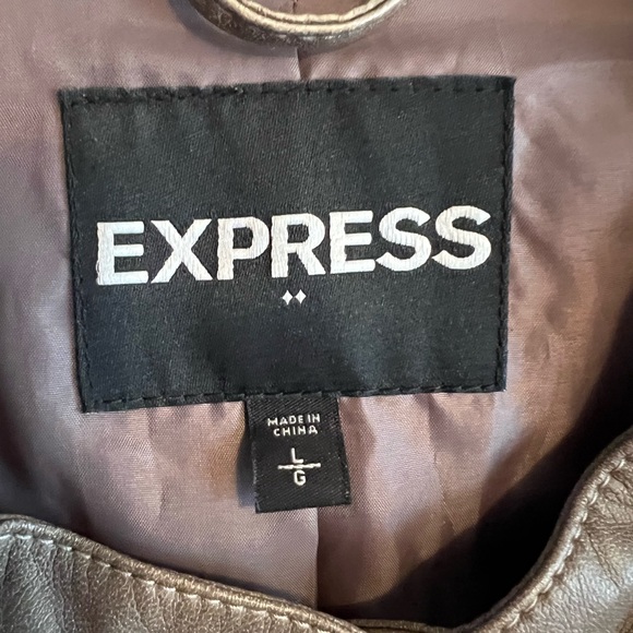 Leather jacket - Picture 2 of 2